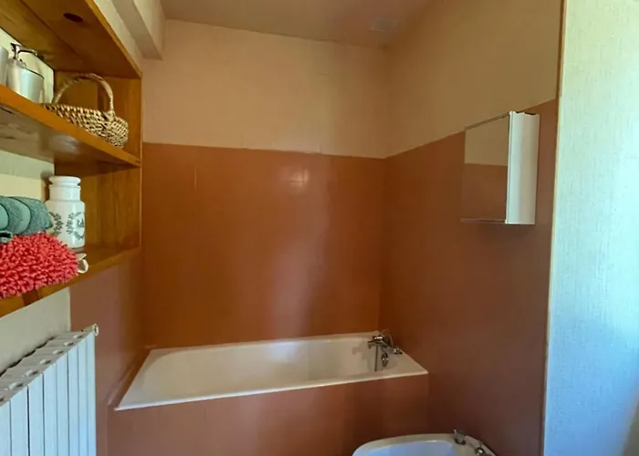 בית נופש Au Calme Dans Un Bois De Chene Avensac (Gers)