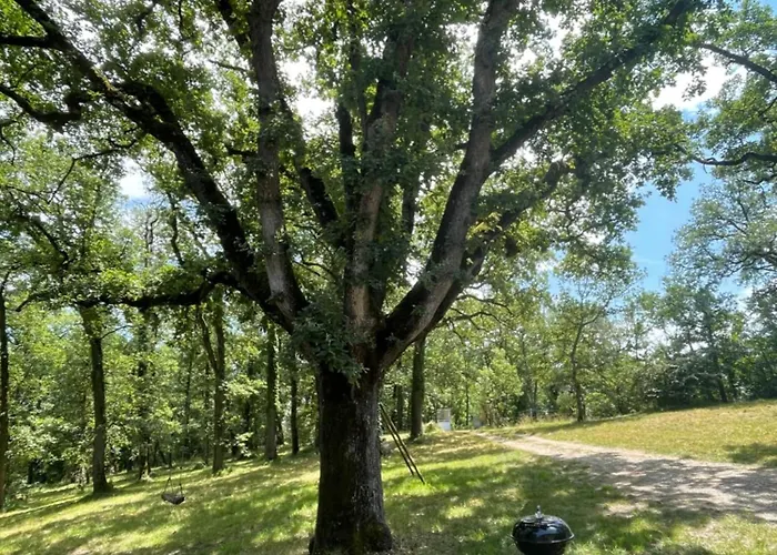 בית נופש Au Calme Dans Un Bois De Chene Avensac (Gers)